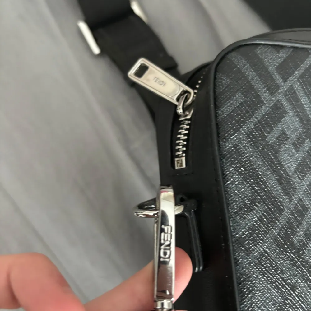 Fendi väska köpt för 3 år sedan från marketplace . Laukut & Käsilaukut.