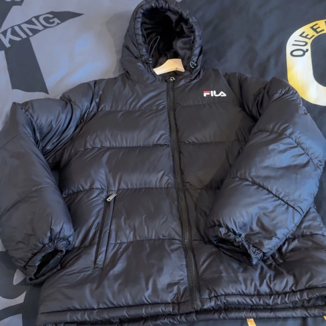 Svart pufferjacka från FILA - 1