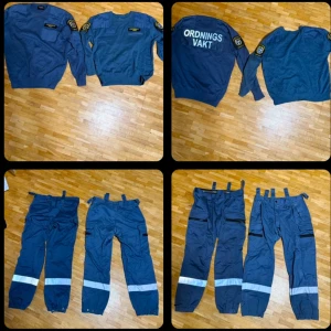 Ordningsvakt Kläder - En komplett uniform med lite extra plagg i fint skick. Medföljer även två st BYA handböcker.  Texstar jacka Stl. M (SÅLD) Reflectil väst Stl. M Force T-Shirt Stl. XL (SÅLD) Robust T-Shirt Stl. L (SÅLD) Robust byxor Stl. 92-82 Force byxor Stl. 95/79 Force Tröja Stl. XL Robust Tröja Stl. XL Mössa inkluderas med.(SÅLD)
