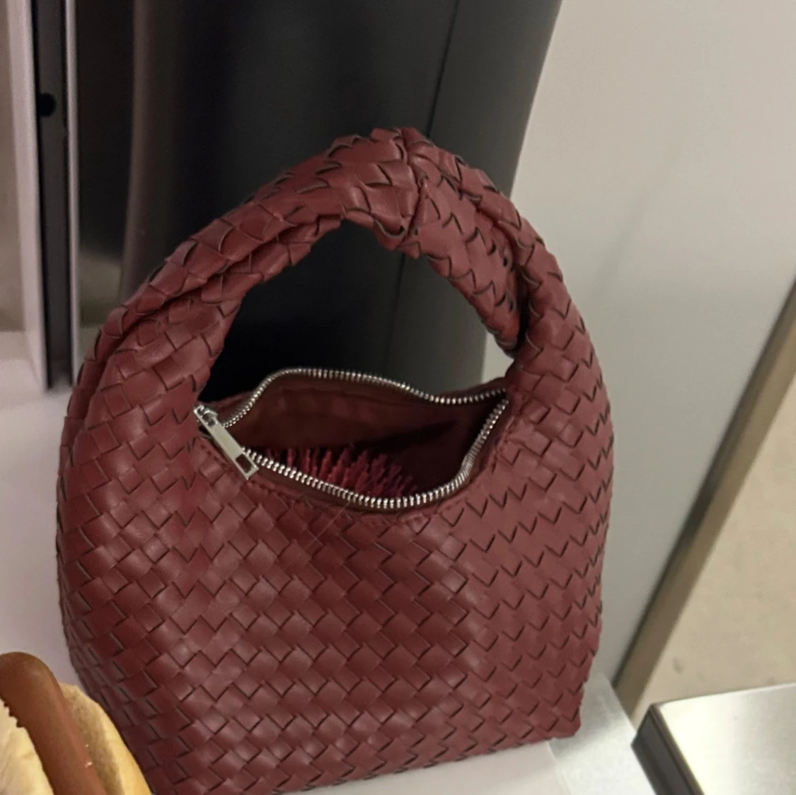 Slut såld väska  - 1