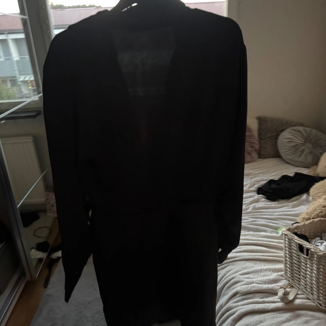 Svart omlottklänning från Zara - 2