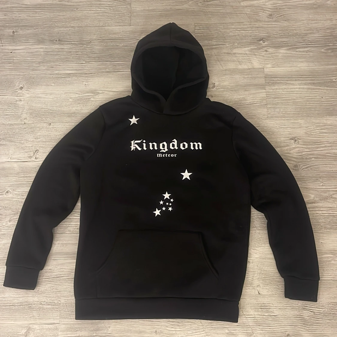 Svart hoodie Kingdom Meteor