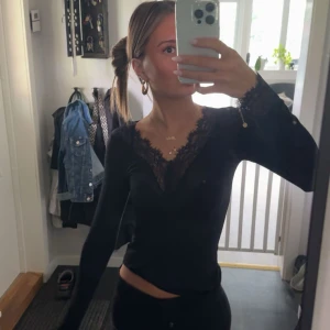 intimissimi topp - helt ny!!!!! aldrig använd, nypris är 599🩷🩷