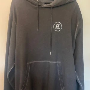 Helmut Lang Hoodie - Storlek M, Sparsamt använd