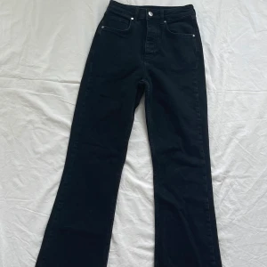 Jeans - Svarta jeans 