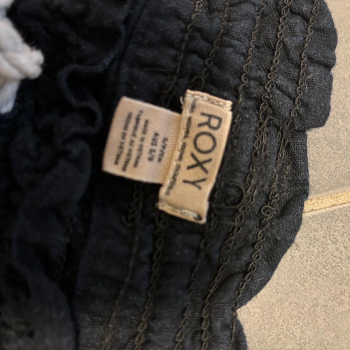 Svarta linnenyxor från Roxy - 1