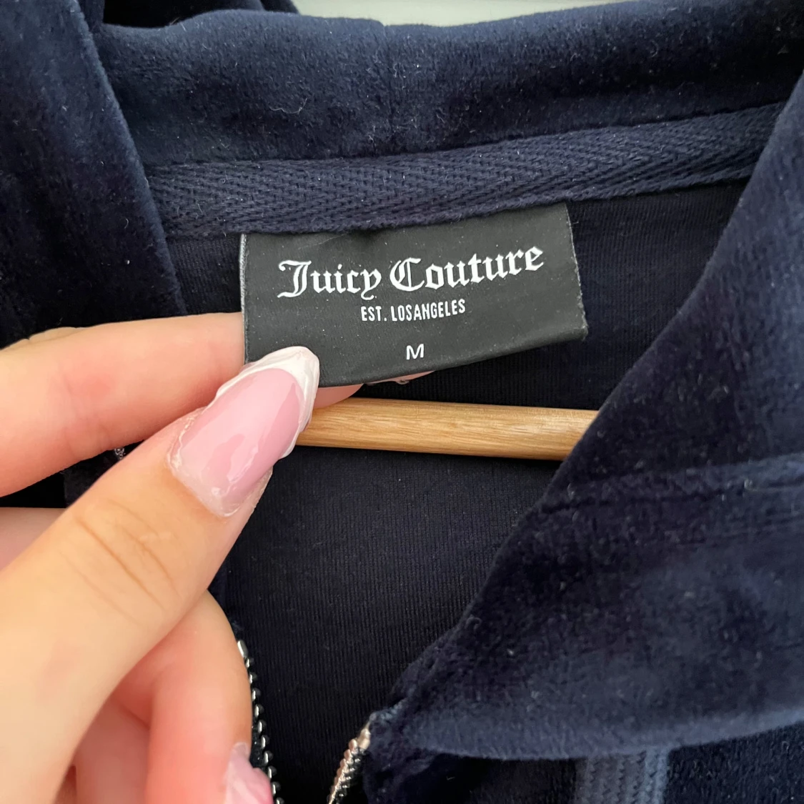 Mörkblå velour hoodie Juicy Couture - 1