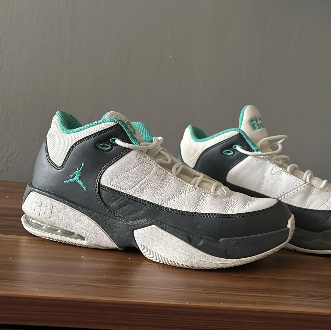 Nike Air Jordan 1 Low vit/turkos - 1