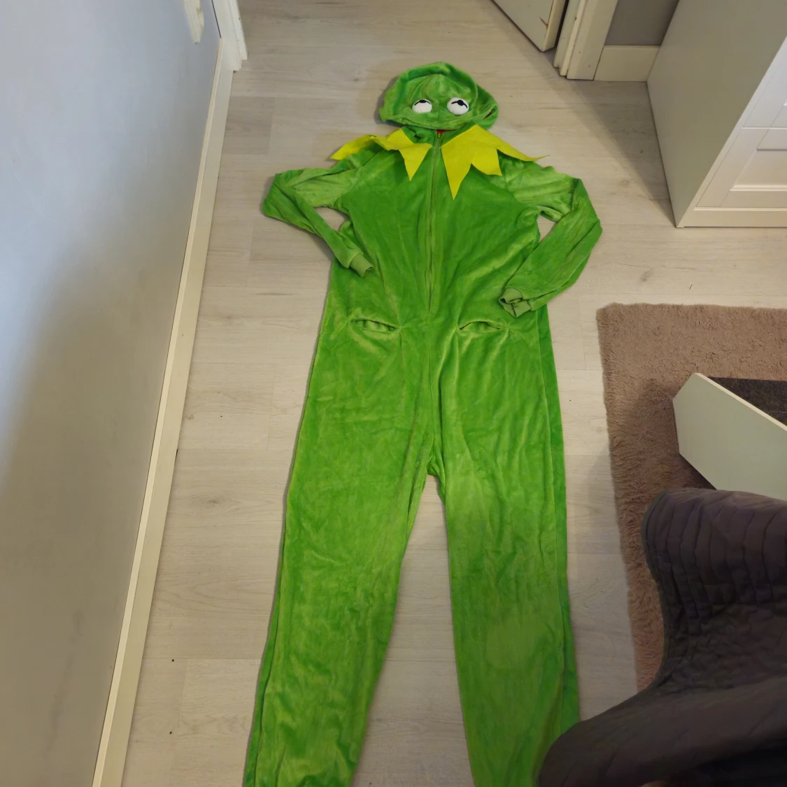 Kermit dräkt med huva