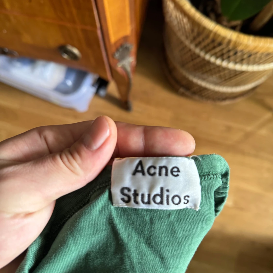 Grön t-shirt från Acne Studios - 2