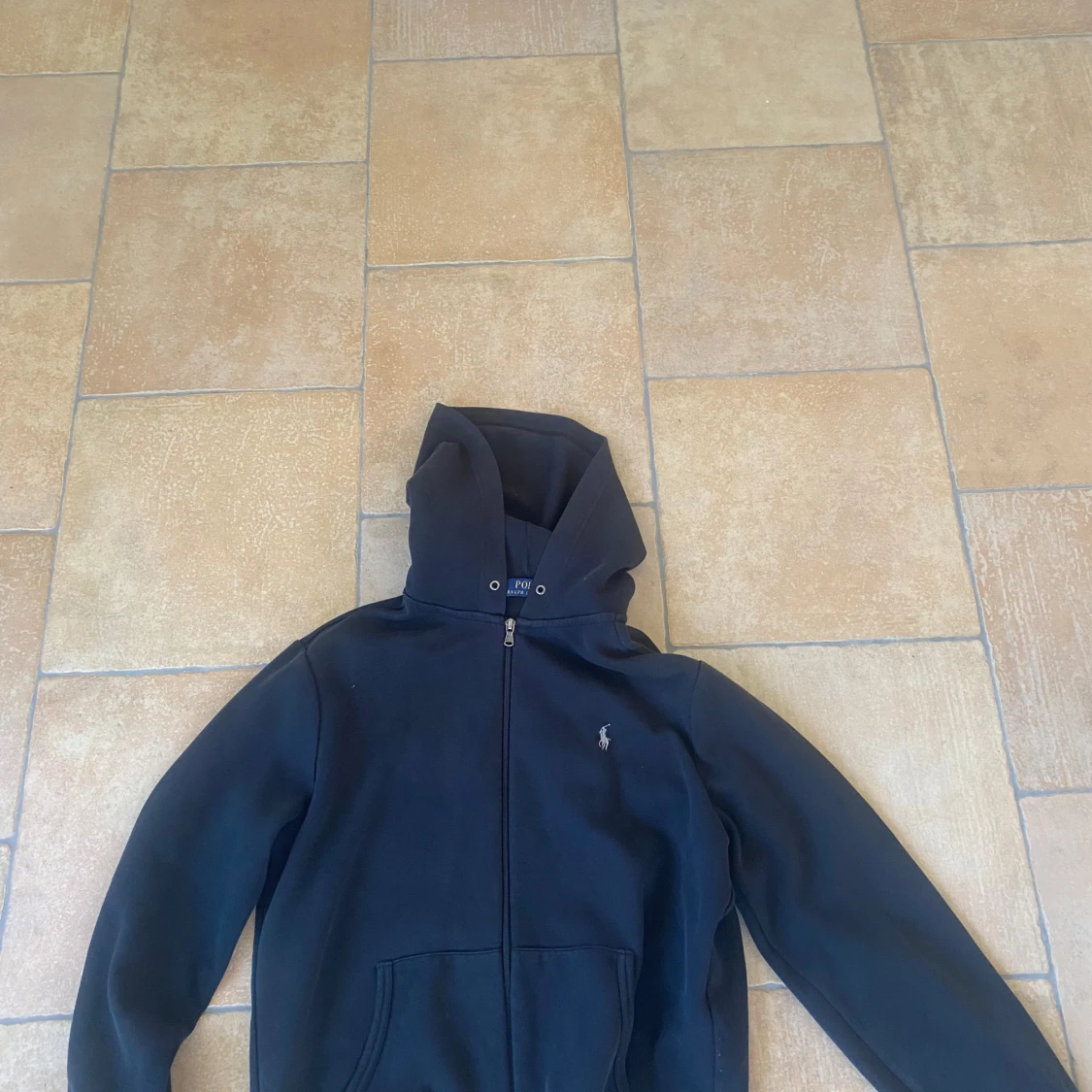 Svart hoodie från Polo Ralph Lauren