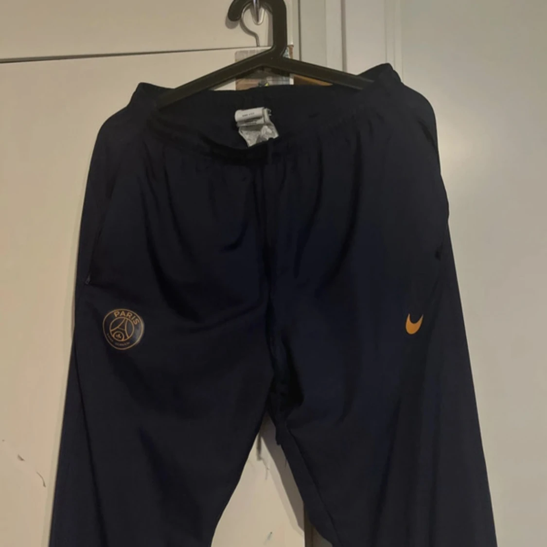 PSG Nike Dri-Fit träningsbyxor plus träningtröjan  - 1