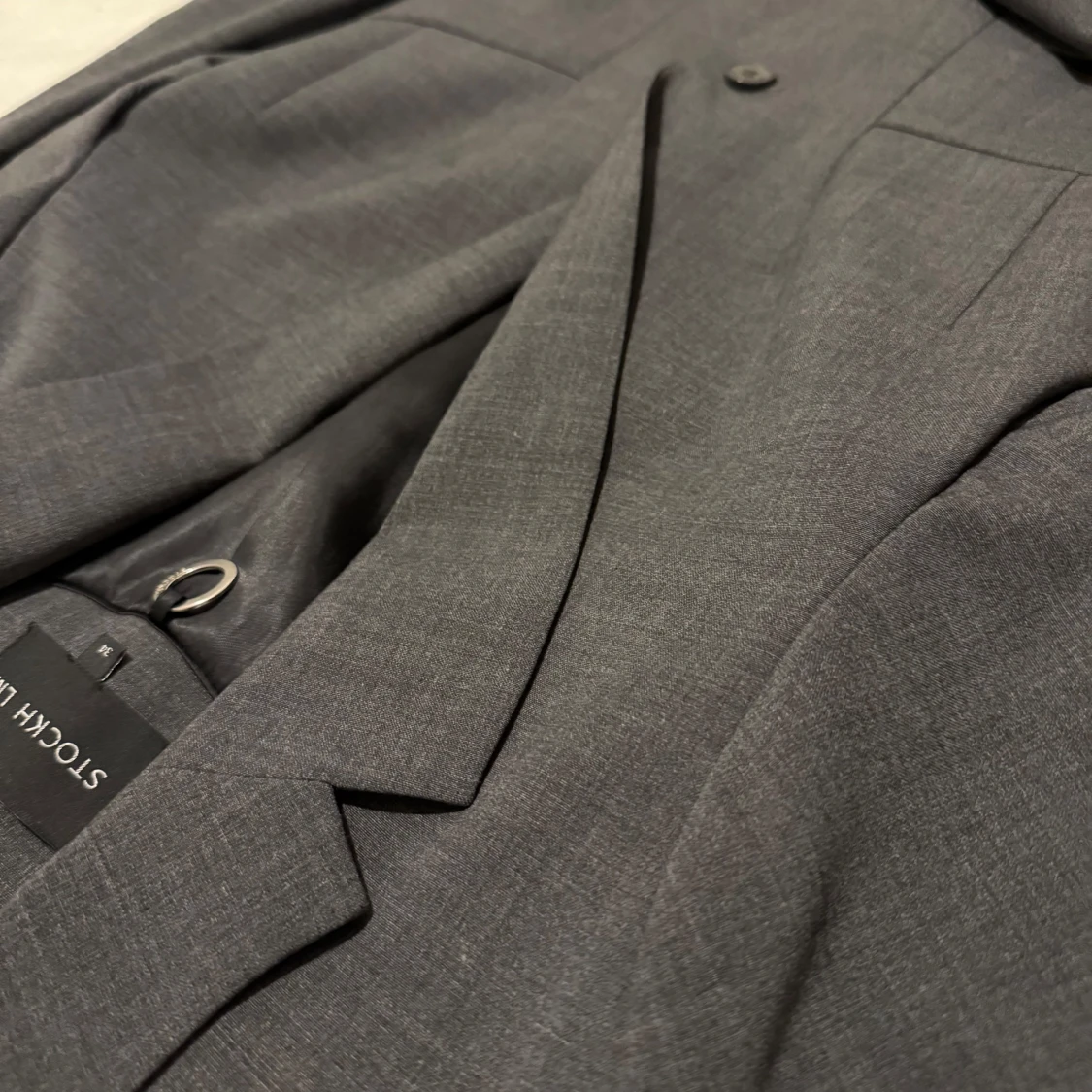 Mörkgrå kavaj från STOCKH LM, stl 34 - 2