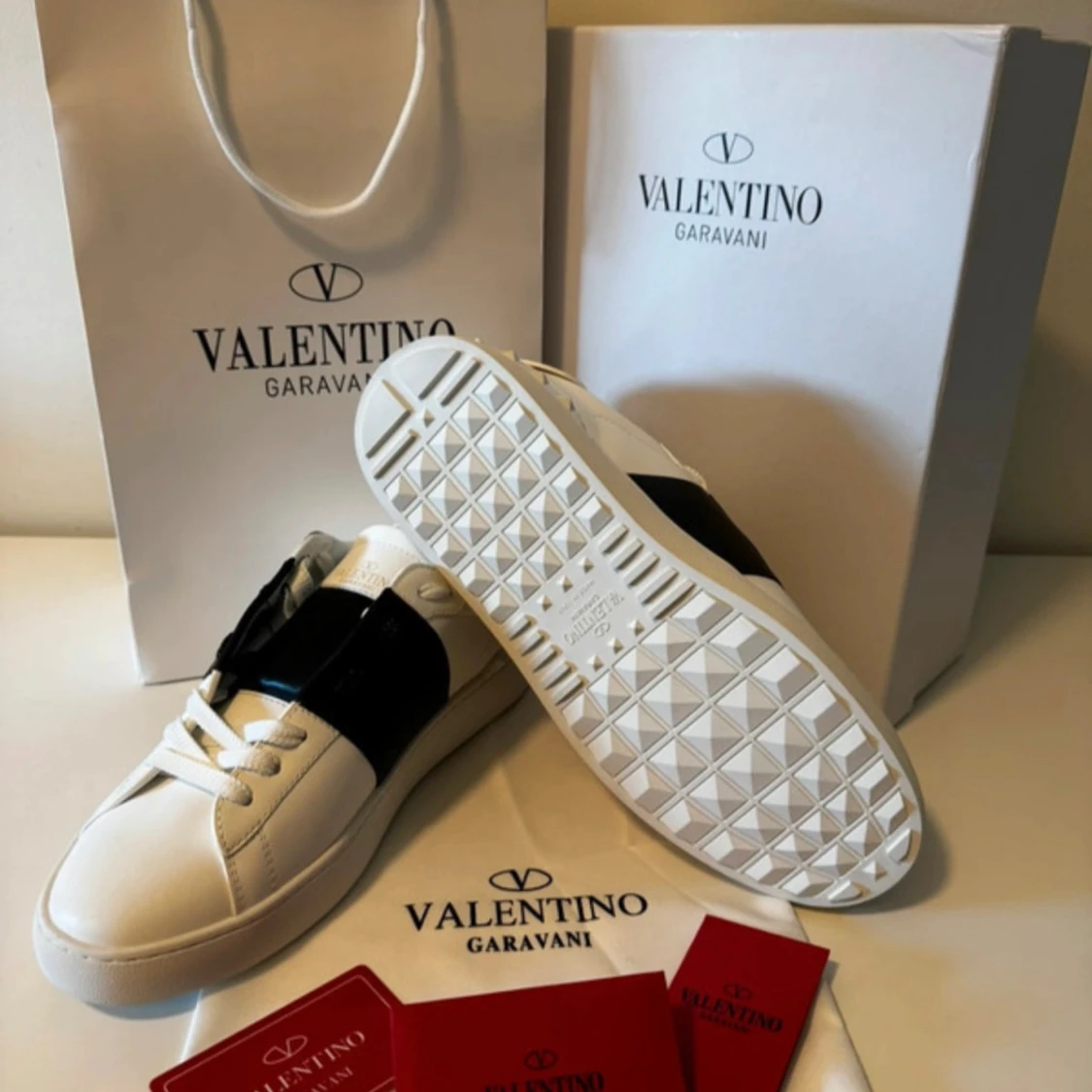 Valentino Garavani calfskin open sneaker - 4