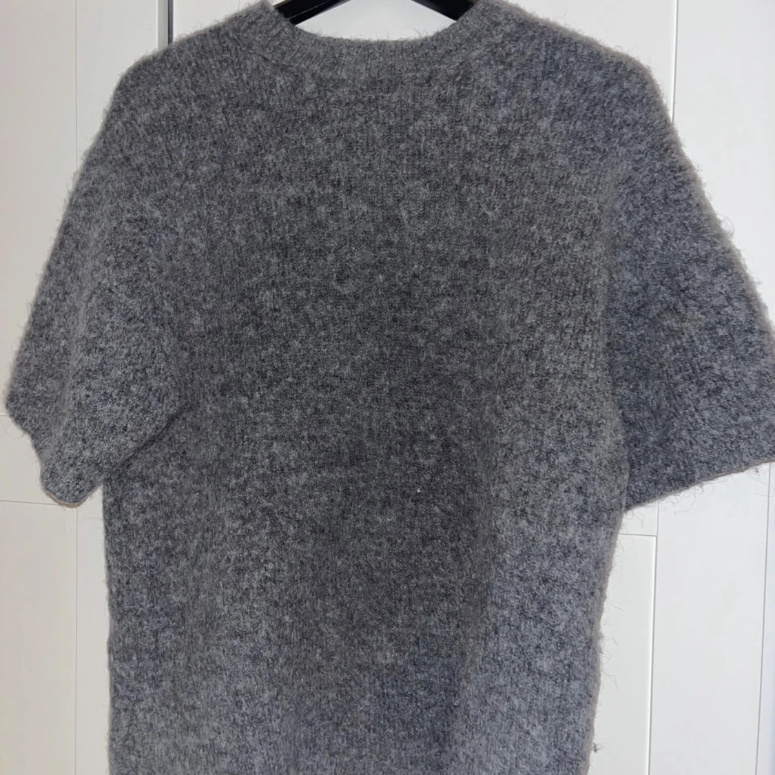 Grå stickad tröja från Zara