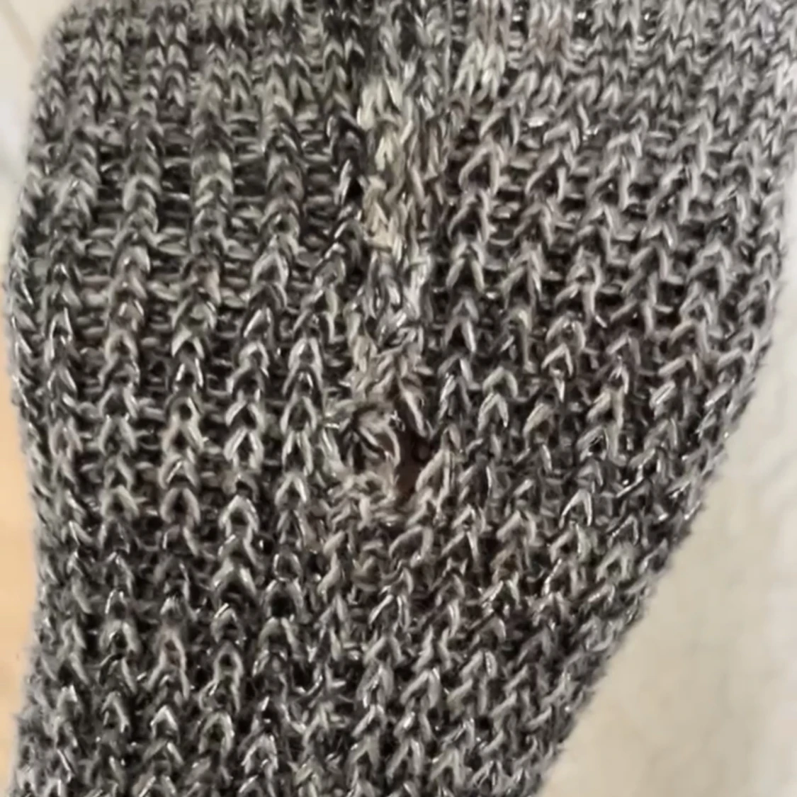 Grå/silver stickad tröja - 3