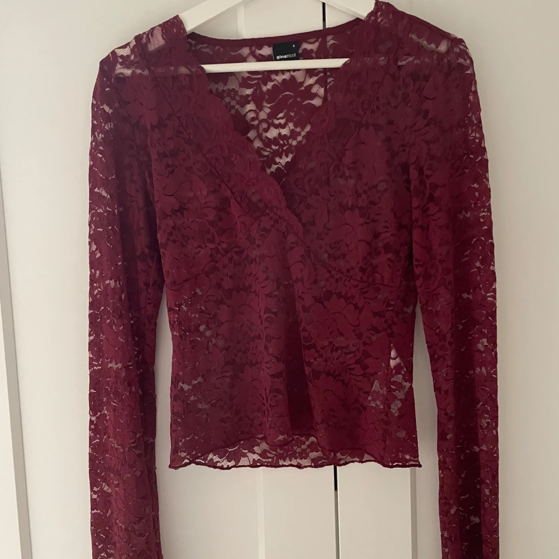 Gina Tricot spets topp - 1