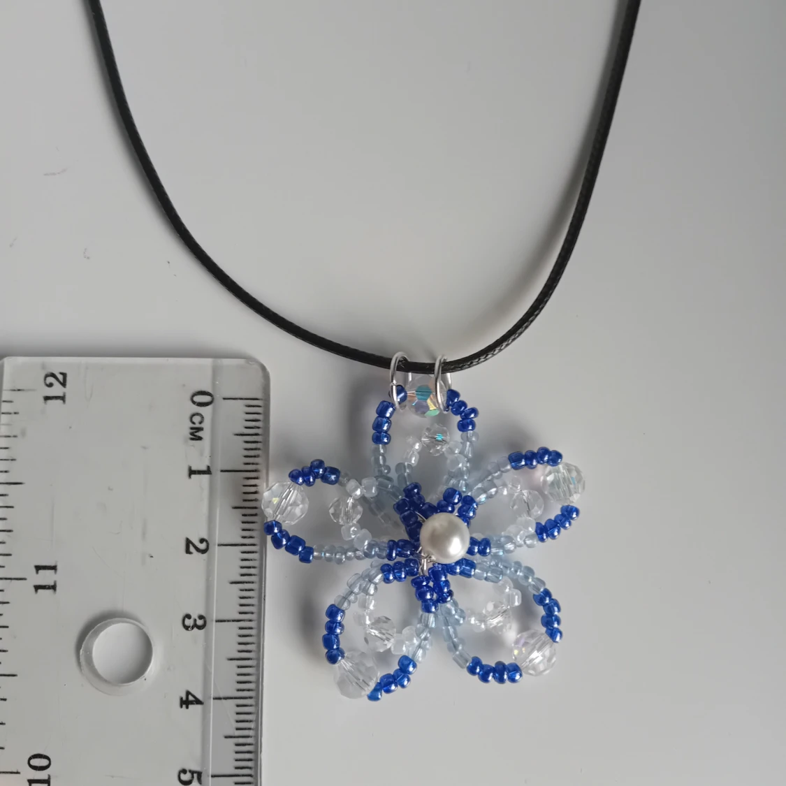 Halsband blå blomma - 2