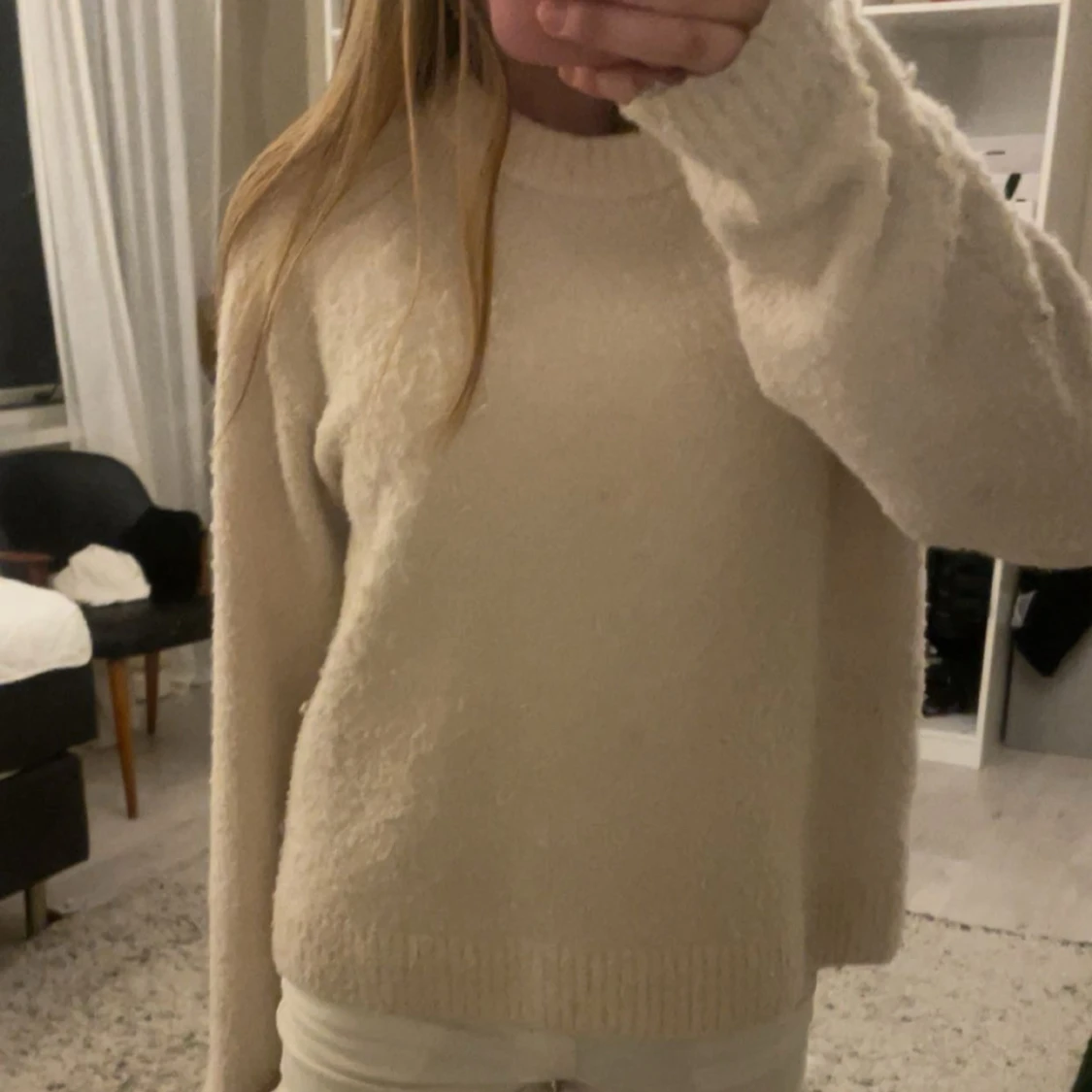 Beige stickad tröja från H&M