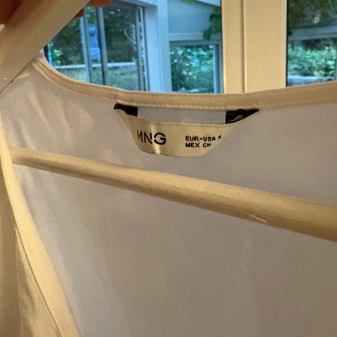 Topp med volanger - 1