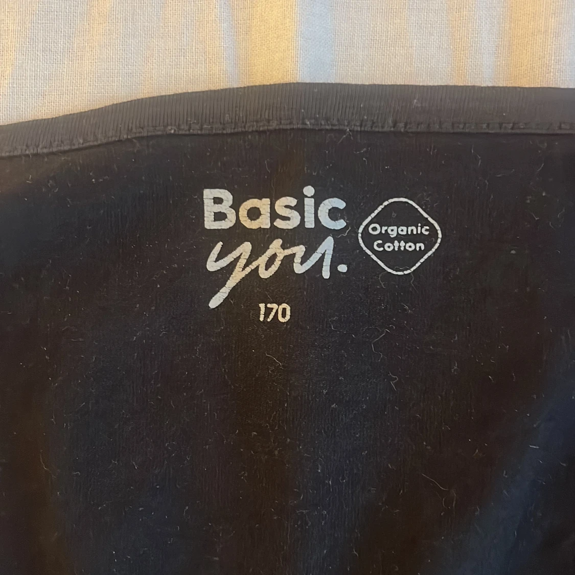 Svart linnetopp från Basic You - 2