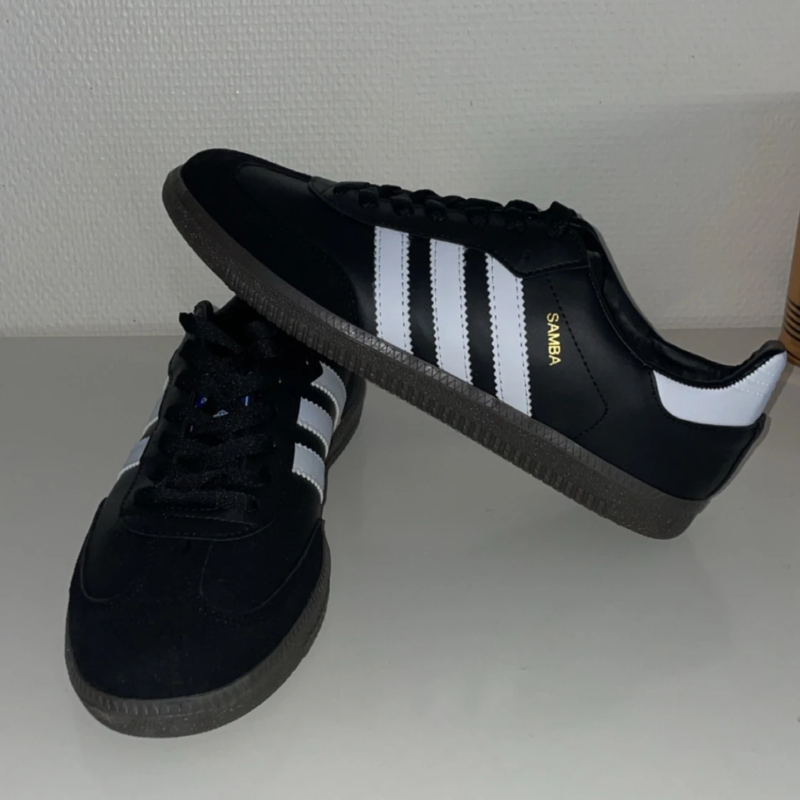 Svarta Adidas sambas - 2