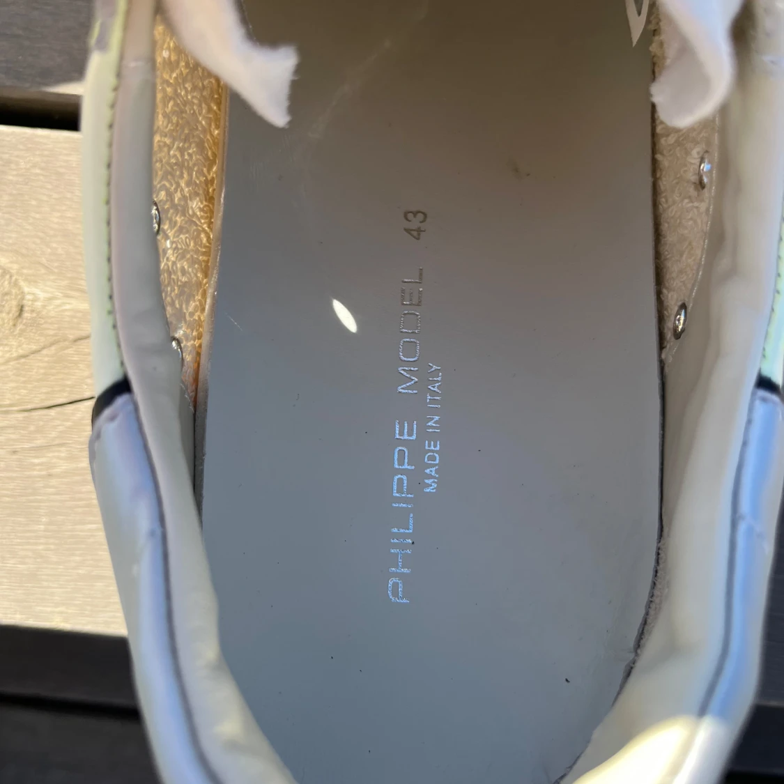 Phillipe model  KVITTO FINNS - 1