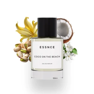 ESSNCE Coco On The Beach parfym - Fräsch parfym med tropiska toner av kokos, pistage, jasmin och ylang-ylang. Kommer i en stilren, genomskinlig glasflaska med svart lock och vit etikett. Perfekt för dig som gillar exotiska och blommiga dofter. Endast testat 1 sprut 