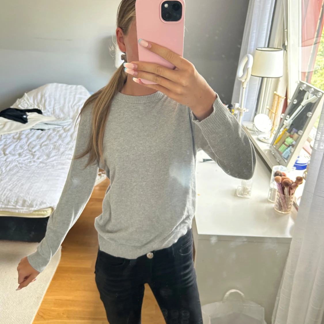 Grå stickad tröja från H&M