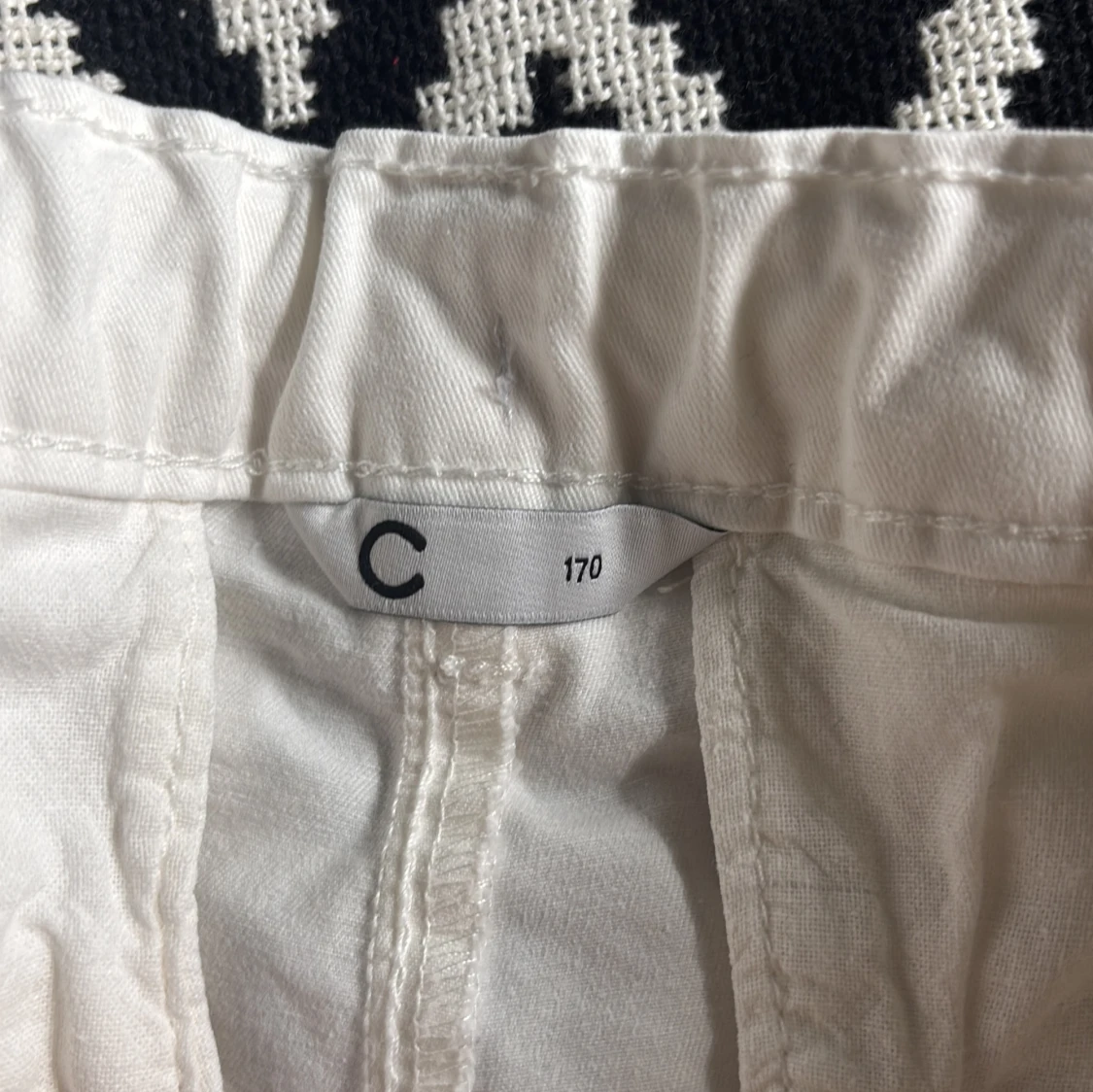 Vita bomullsshorts med justerbar midja - 2