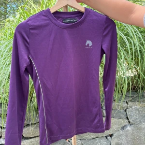 Lila långärmad tröja Kingston -  Har aldrig använt 
