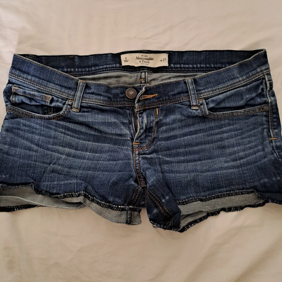 Low waist jeansshorts 