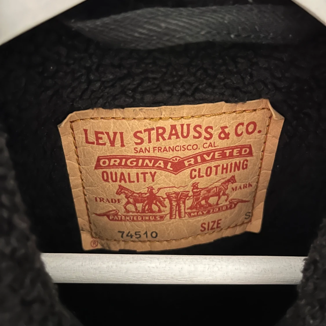 Svart fodrad jeansjacka  Levi's Sherpa - 1