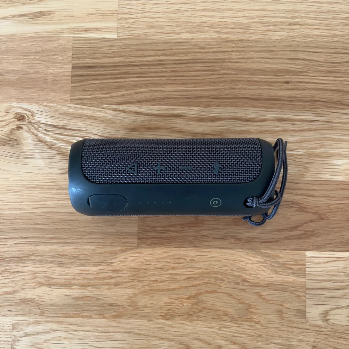 JBL Flip Essential Speaker - 3