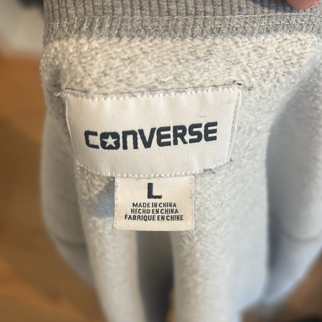 Grå sweatshirt från Converse - 1