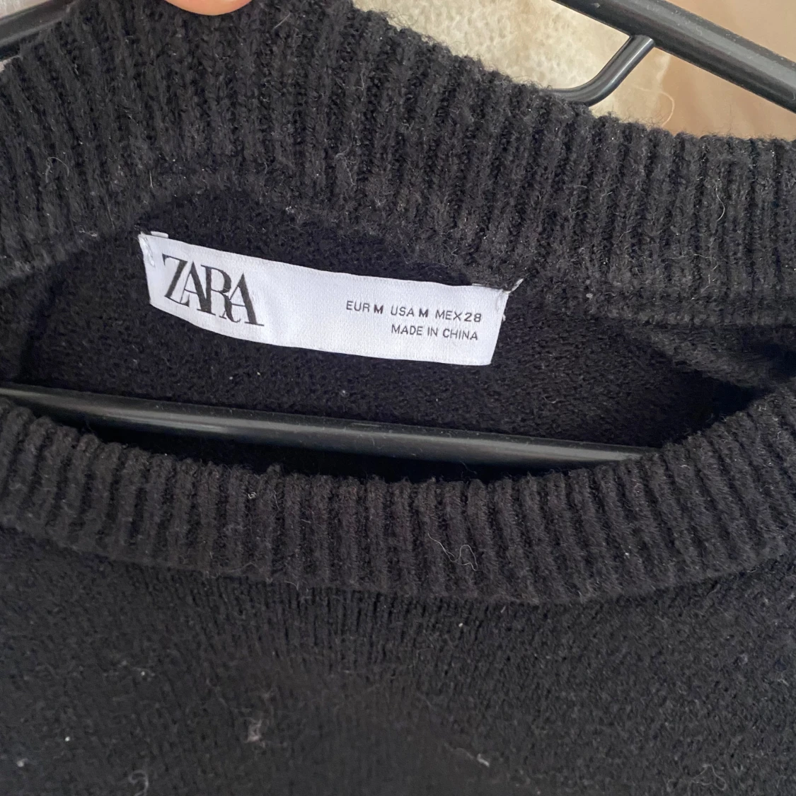 Stickad tröja från Zara med håll  - 1