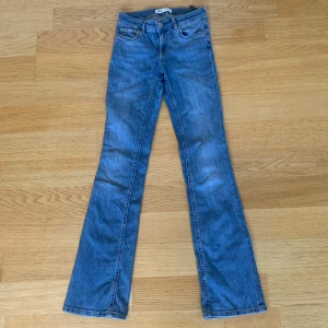 Blå jeans - Kommer inte till användning längre❣️❣️