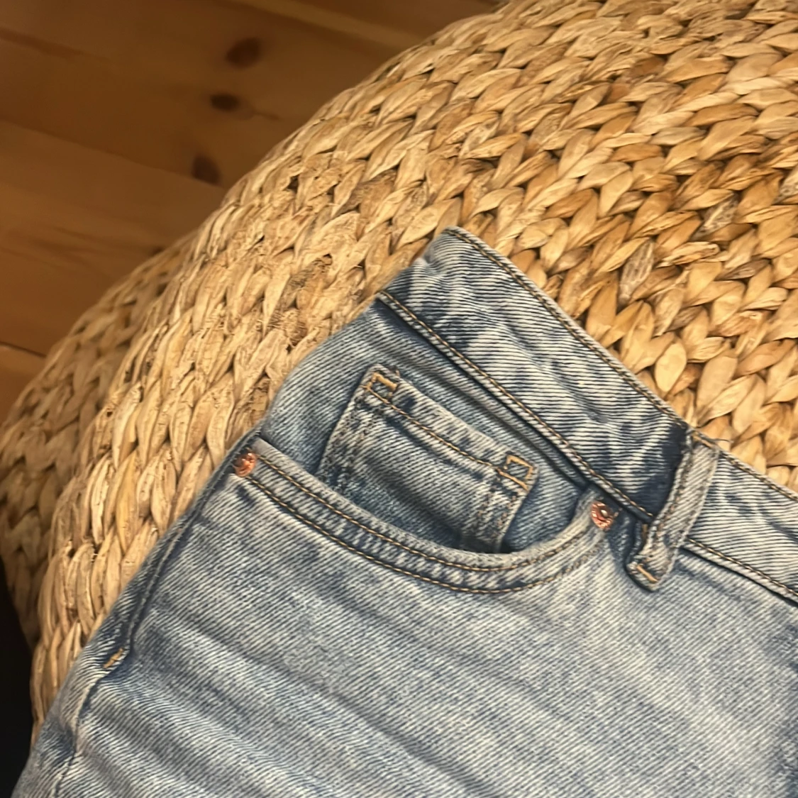 Ljusblå jeansshorts - 2