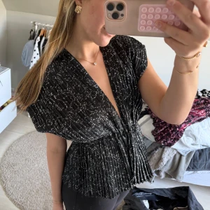 Cool topp - Jättefin blus!!