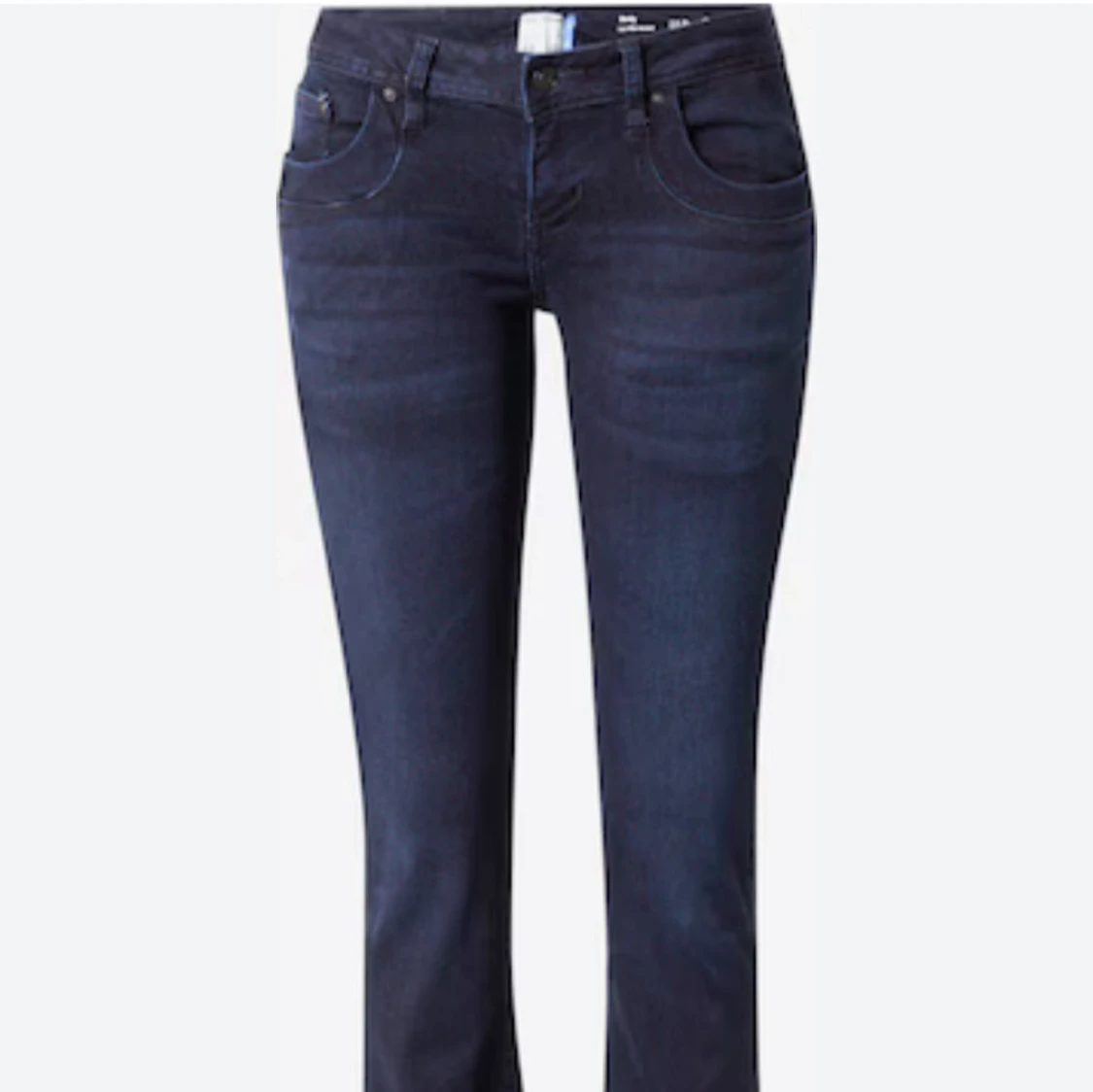 Svarta jeans 