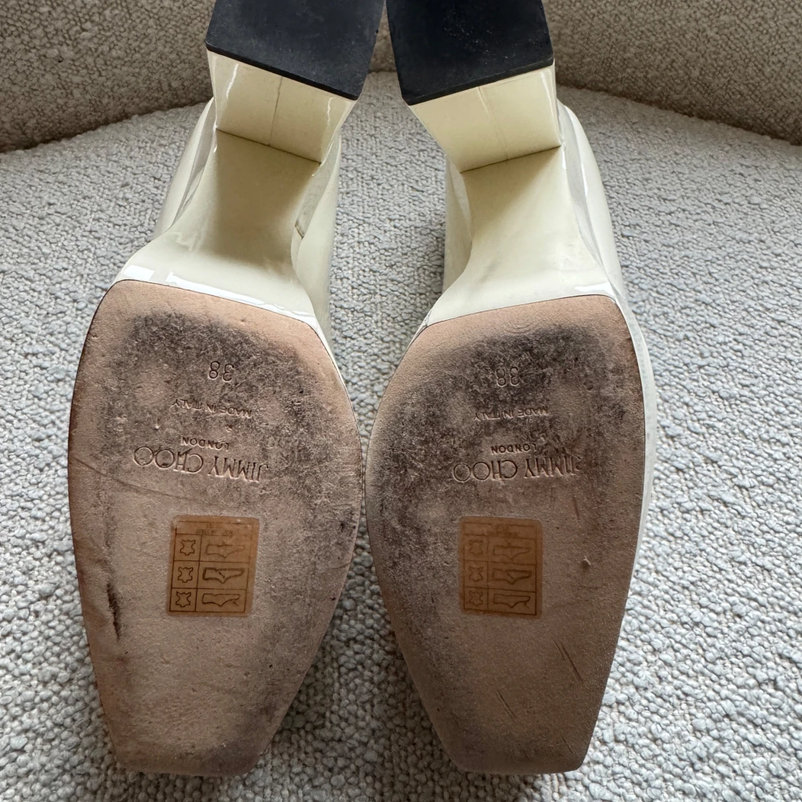 Vita platåpumps från Jimmy Choo - 3