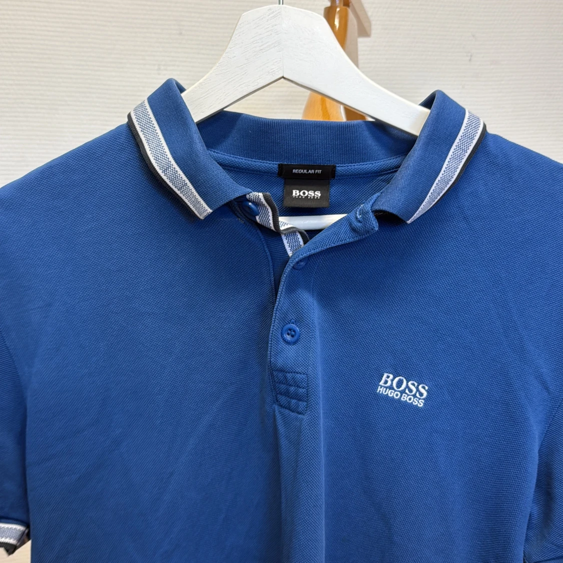 Blå piké från Hugo Boss - 1