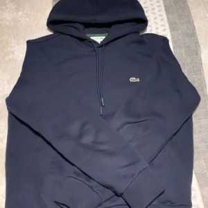 Lacoste  - 10/10. Pris kan diskuteras vid snabb köp