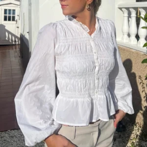 Nelly blus  - Helt ny, aldrig använd från Nelly🥰🥰