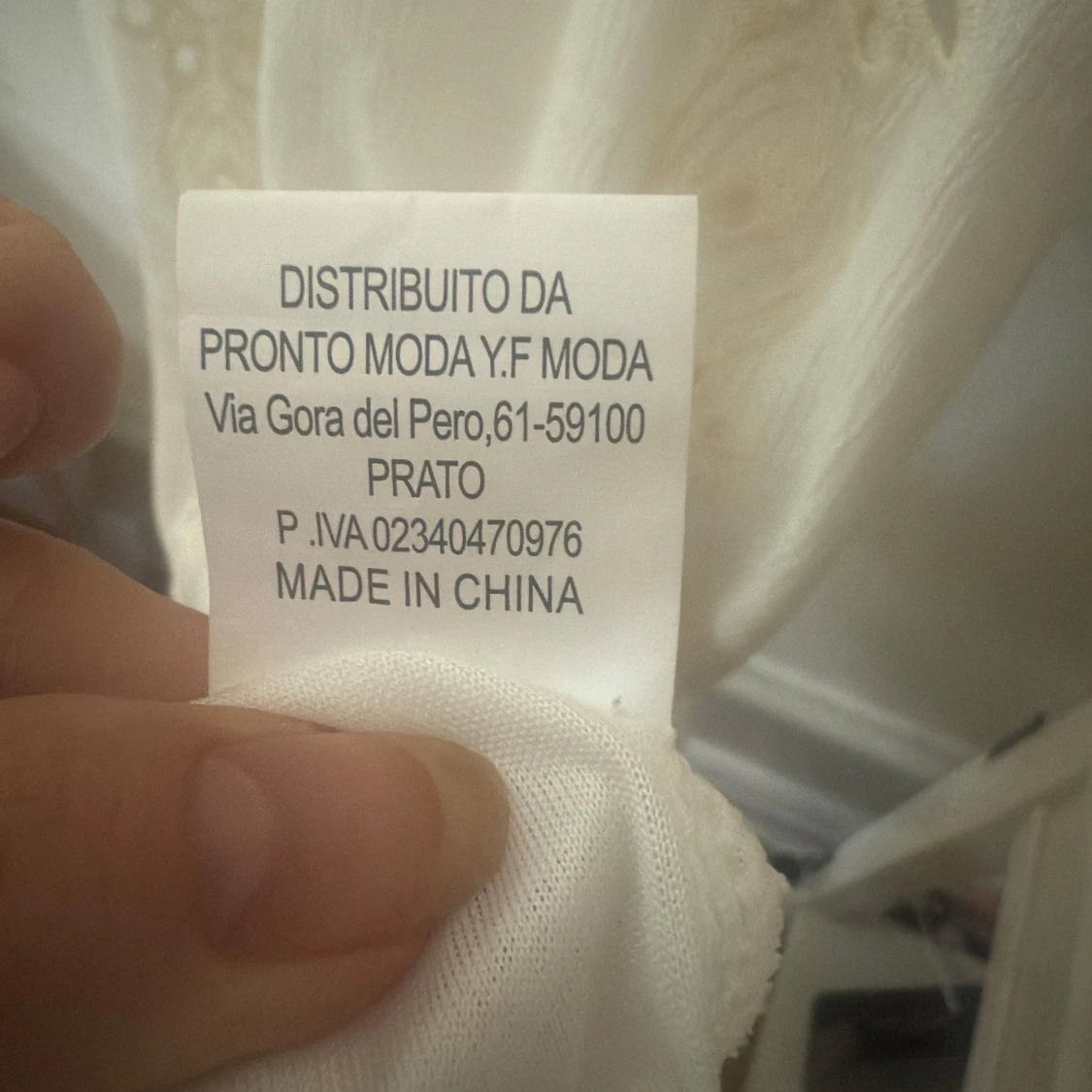 Cremefärgad,  med beige spets. Bohostil. - 4