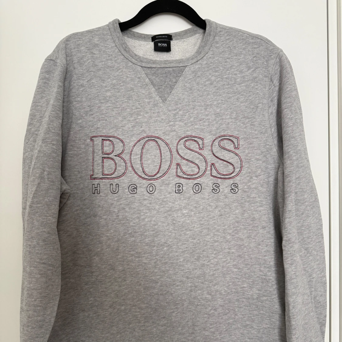 Grå sweatshirt passar S/M - 1