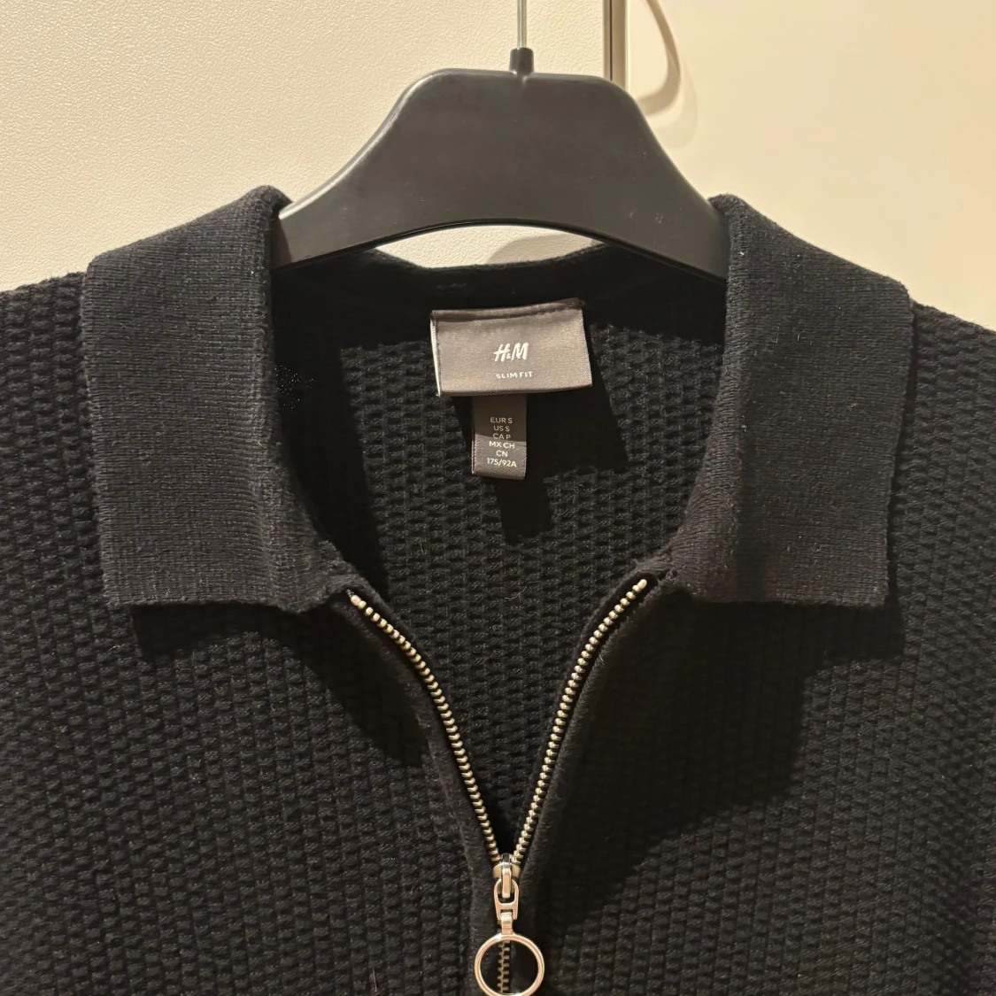 Svart pikétröja med dragkedja H&M - 2