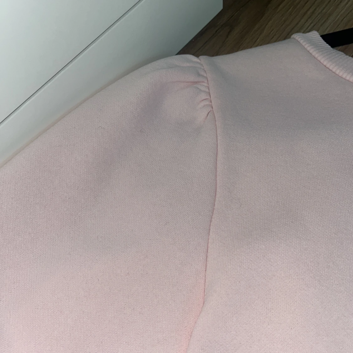 Ljusrosa puffärm tröja Gina Tricot - 3