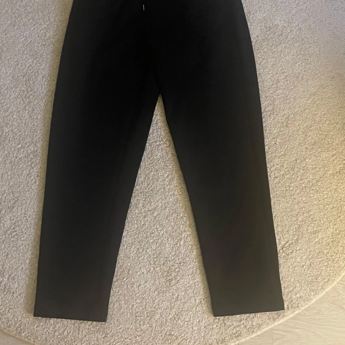 Svarta mjukisbyxor - 1