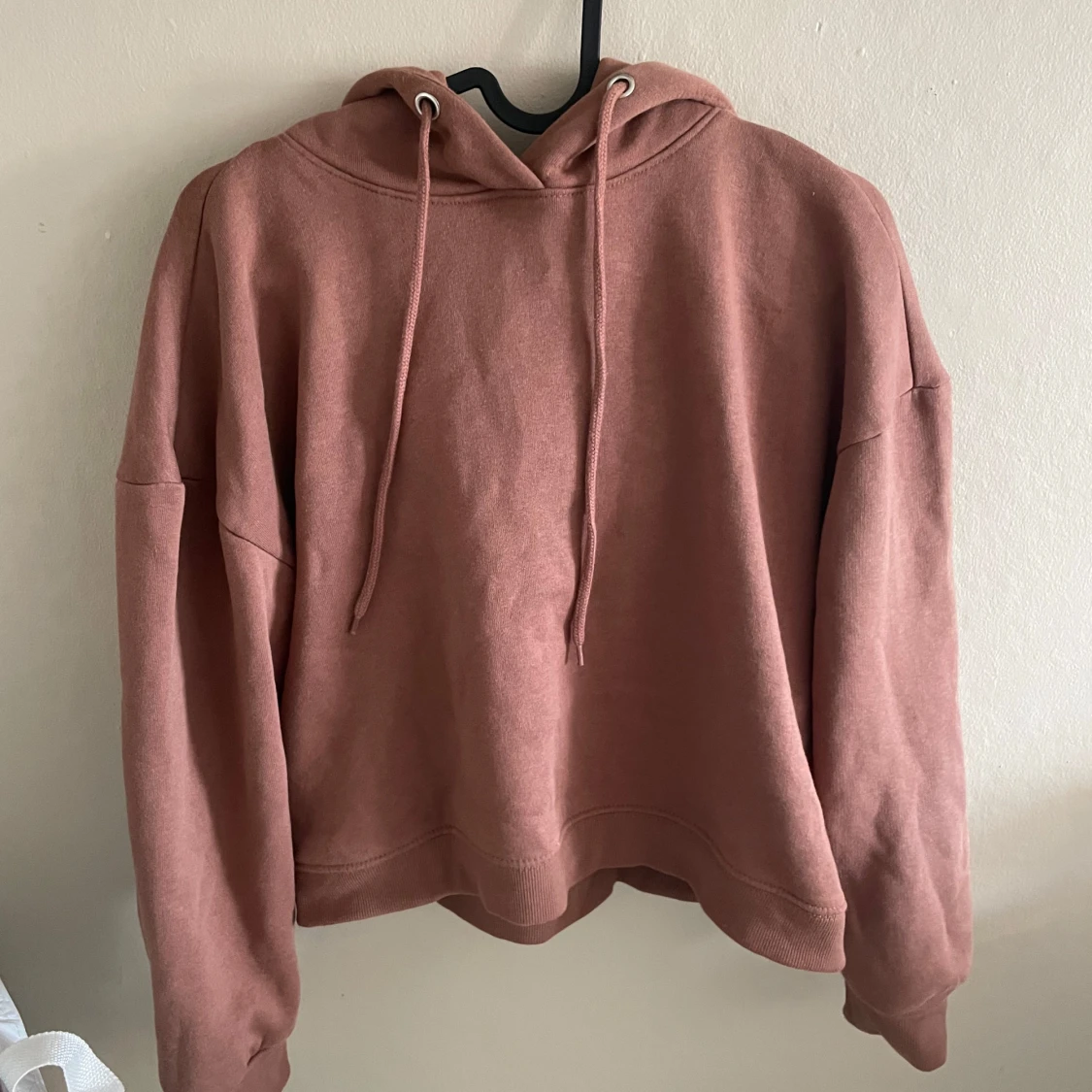 Brun hoodie med huva